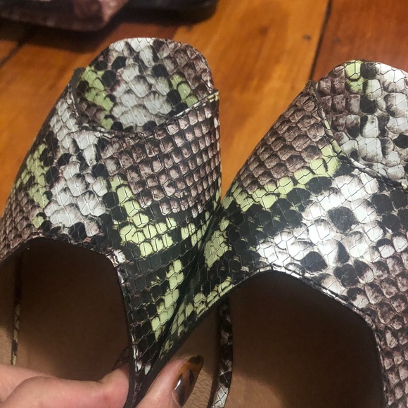 The Erica Peep-Toe Mule in Snake Embosse NEW IN BOX! - Picture 3 of 8